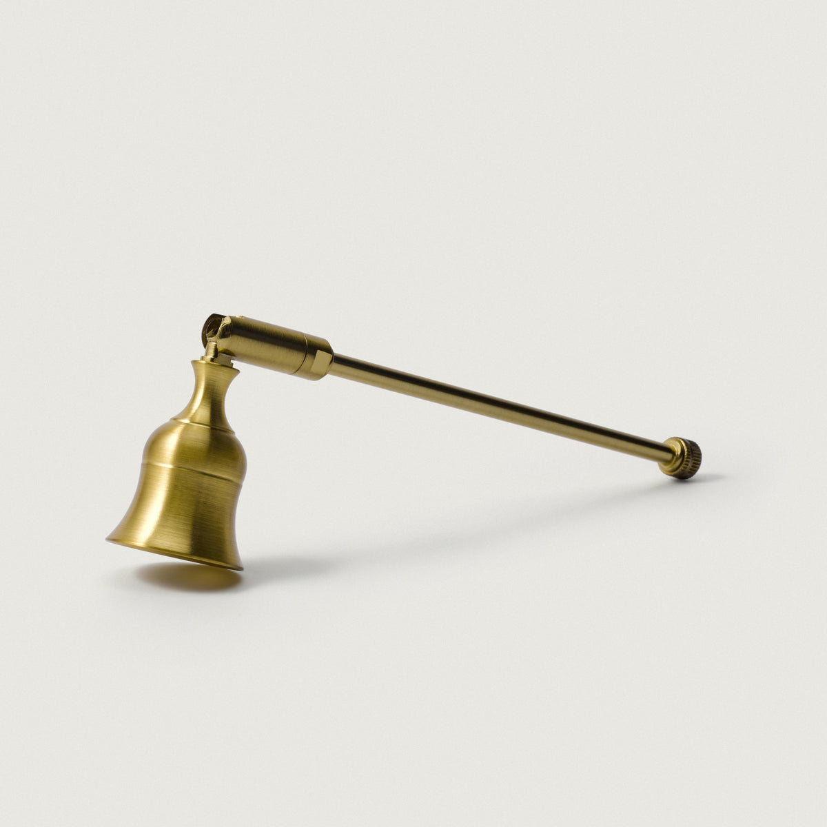 Messing kaarsendover van LLIOR, 16,5 cm, om een kaars te doven zonder was over tafel te blazen