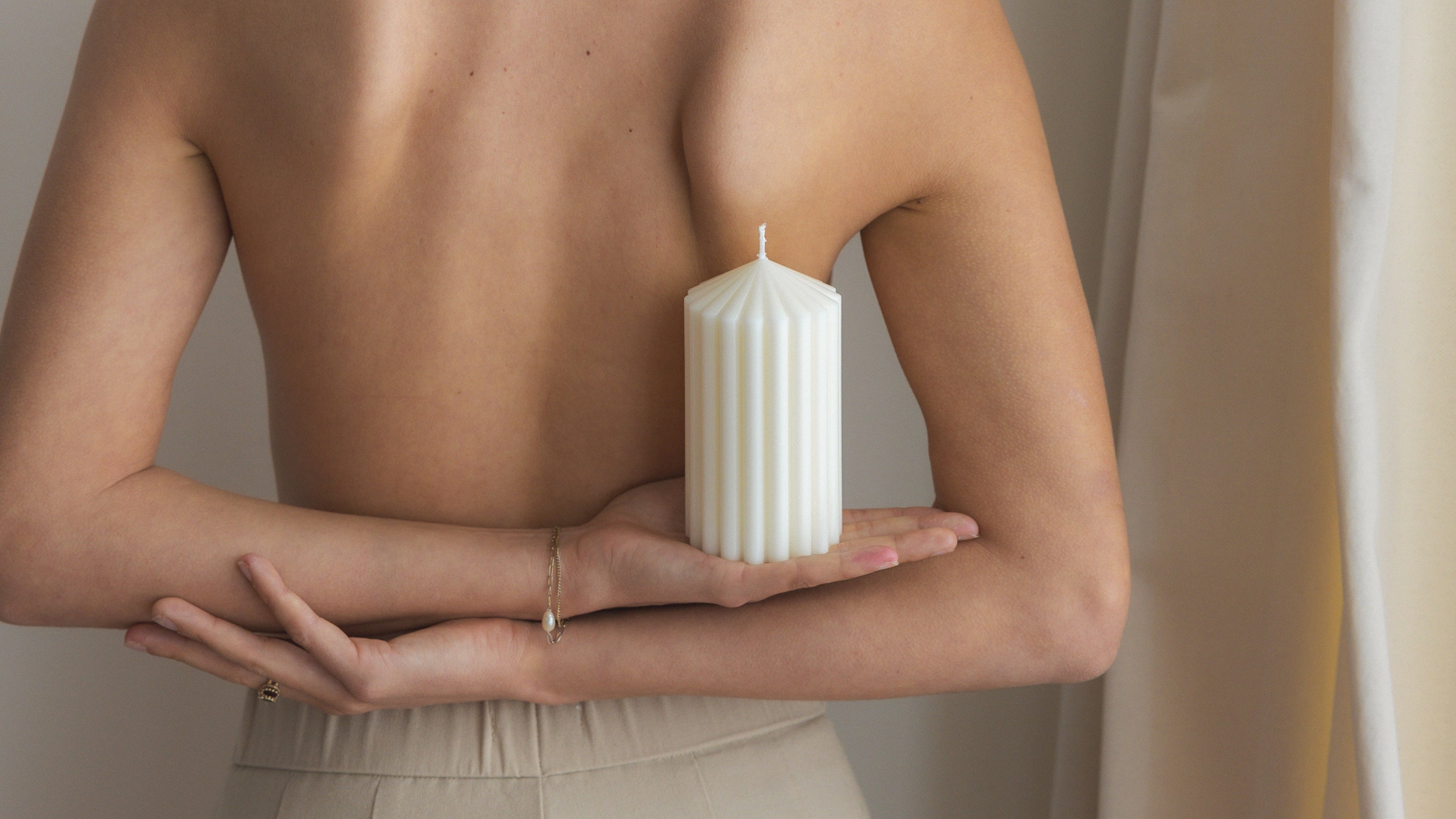 LLIOR sculptural pillar candle beeswax soy clean burning non toxic